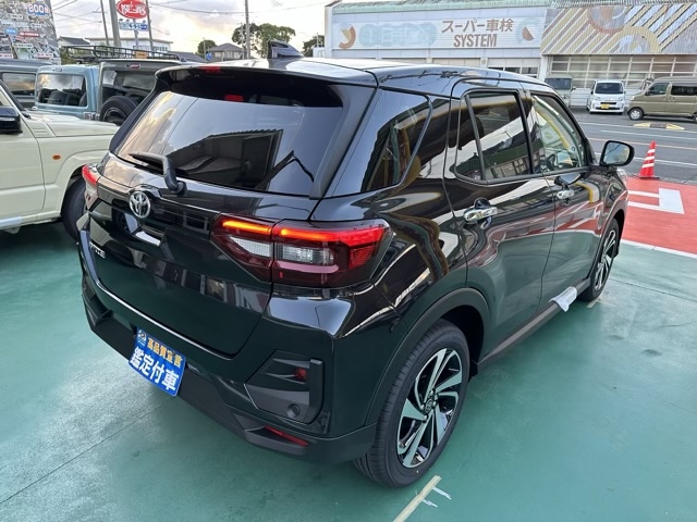 ライズ(トヨタ)新車見本展示無 9