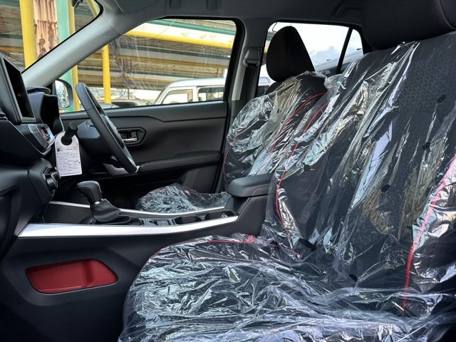 ライズ(トヨタ)新車見本展示無 3
