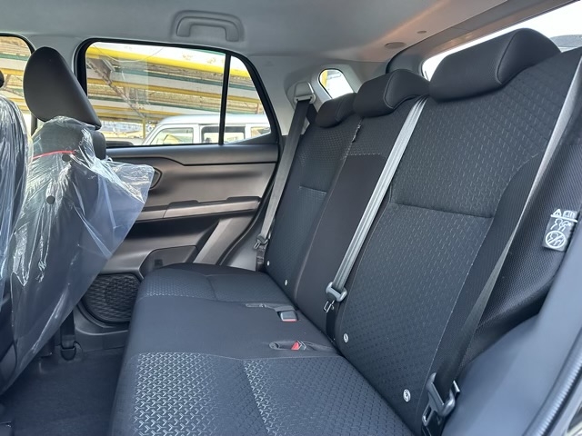 ライズ(トヨタ)新車見本展示無 4