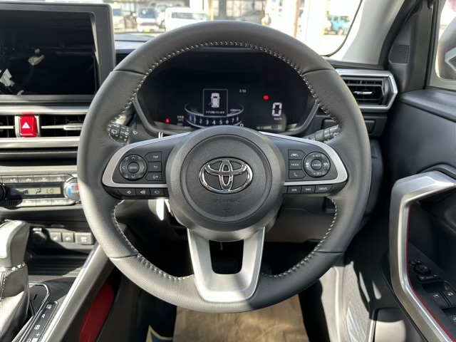 ライズ(トヨタ)新車見本展示無 6