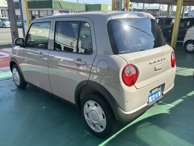 ラパン(スズキ)届出済未使用車 後方