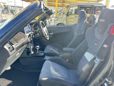 コペン(ダイハツ)中古車 前席内装