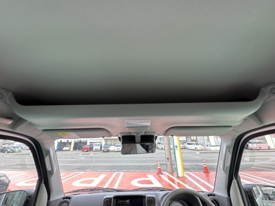 エブリイバン(スズキ)届出済未使用車 内外装写真他