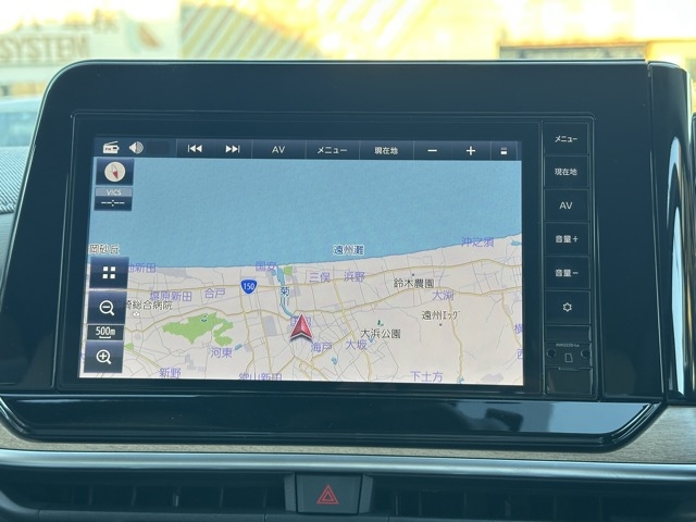 オーラ(ニッサン)ディーラ-試乗車 23