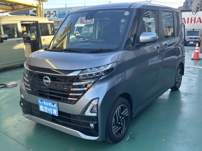 新型ルークス(ニッサン)中古車 前方