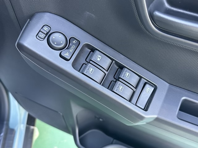 タフト(ダムド)届出済未使用車 12
