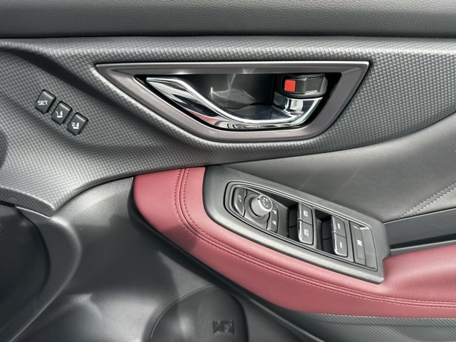 フォレスター(スバル)登録済未使用車 13