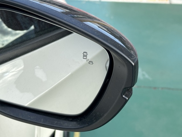 シビック(ホンダ)登録済未使用車 12