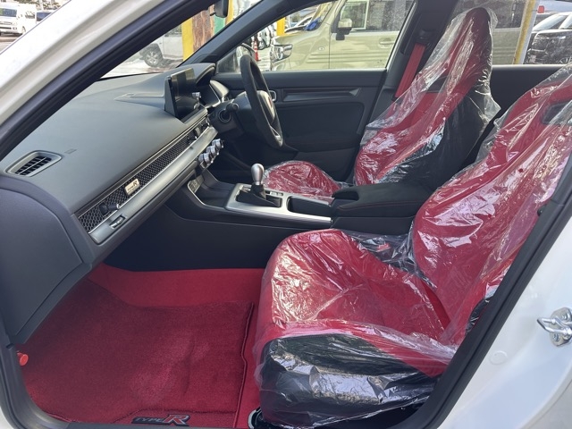 シビック(ホンダ)登録済未使用車 3