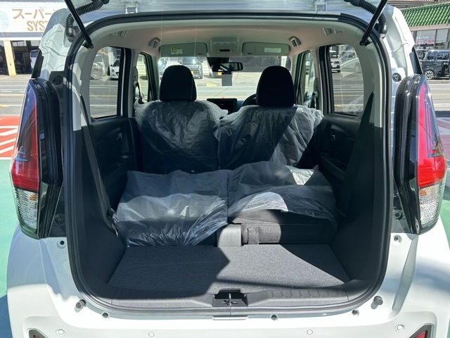デイズ(ニッサン)新車見本展示無 12