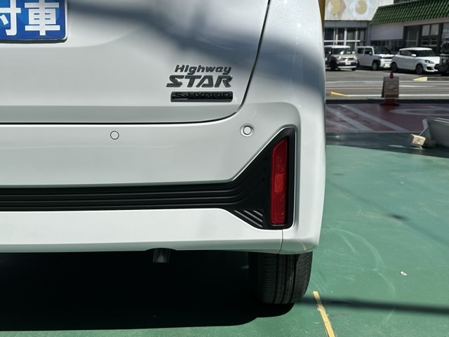デイズ(ニッサン)新車見本展示無 5