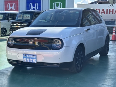 HONDA e(ホンダ)中古車 前方