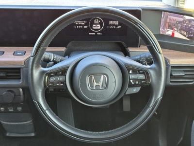 HONDA e(ホンダ)中古車 内外装写真