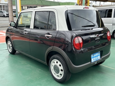 ラパンLC(スズキ)届出済未使用車 後方