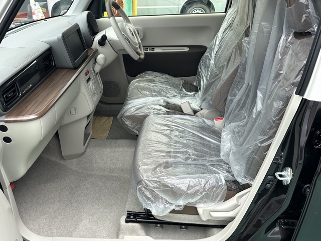 ラパン(スズキ)届出済未使用車 3