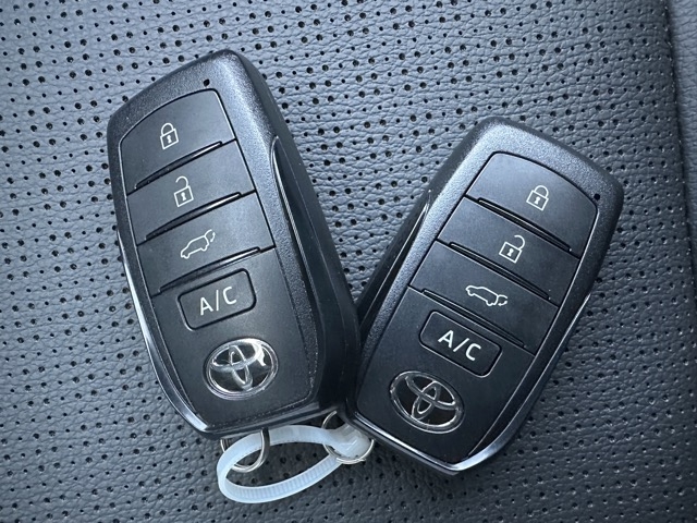 bZ4X(トヨタ)中古車 27