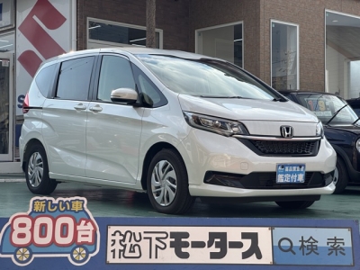 フリード+(ホンダ)登録済未使用車 全体