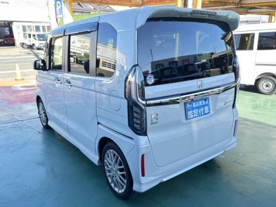 N-BOXカスタム(ホンダ)中古車 後方