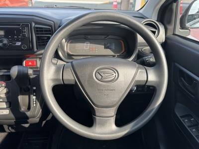 ミライース(ダイハツ)中古車 内外装写真