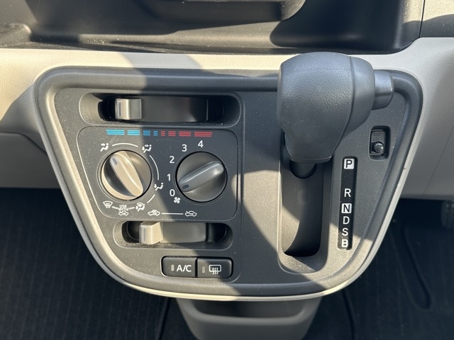 パッソ(トヨタ)中古車 14