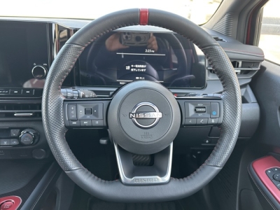 オーラ(ニッサン)中古車 内外装写真