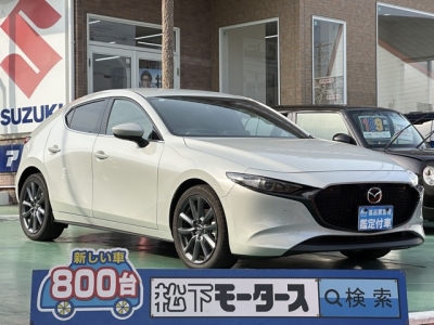 MAZDA3 ファストバック(マツダ)中古車 全体