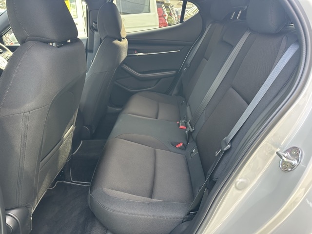MAZDA3(マツダ)中古車 4