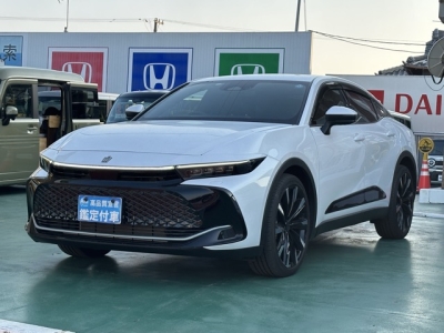 クラウンクロスオーバー(トヨタ)中古車 前方
