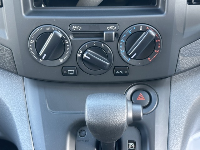 バネット(ニッサン)登録済未使用車 11