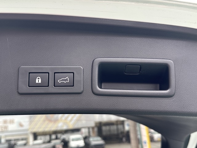 レヴォーグ(スバル)中古車 12