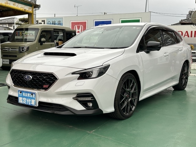レヴォーグ(スバル)中古車 1