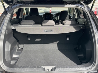 インプレッサ(スバル)レンタＵＰ 内外装写真他１