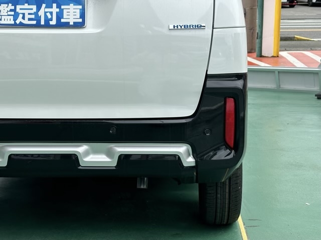 デリカミニ(三菱)届出済未使用車 15