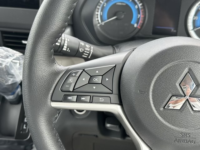 デリカミニ(三菱)届出済未使用車 21