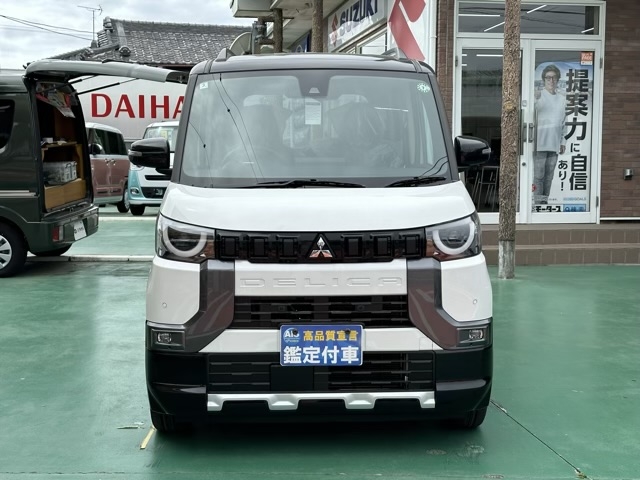 デリカミニ(三菱)届出済未使用車 29