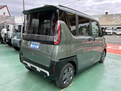 デリカミニ(三菱)届出済未使用車 内外装写真他１