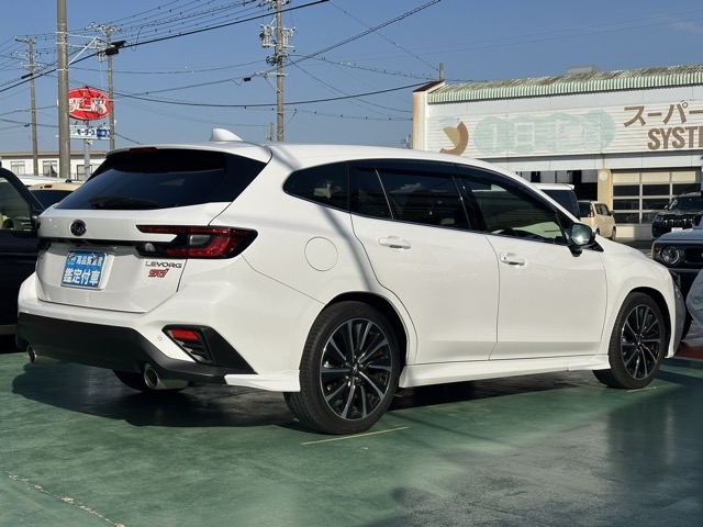 レヴォーグ(スバル)中古車 9