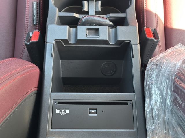 レヴォーグ(スバル)中古車 17