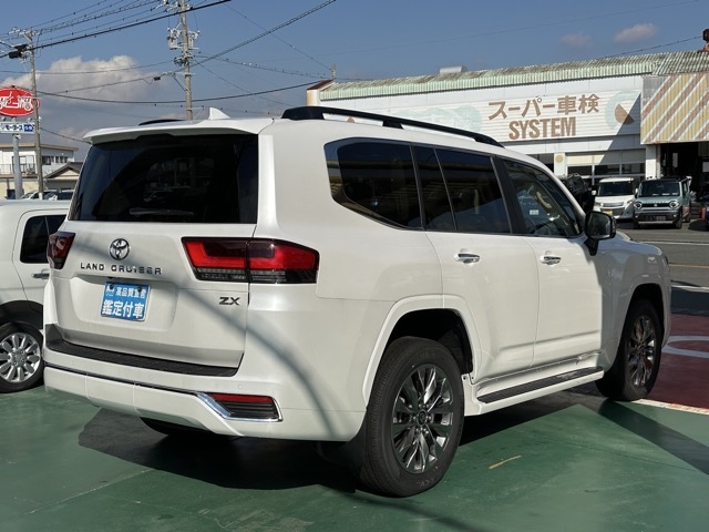 ランドクルーザー(トヨタ)登録済未使用車 13