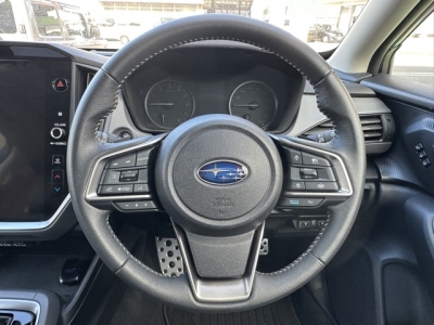 クロストレック(スバル)中古車 内外装写真他
