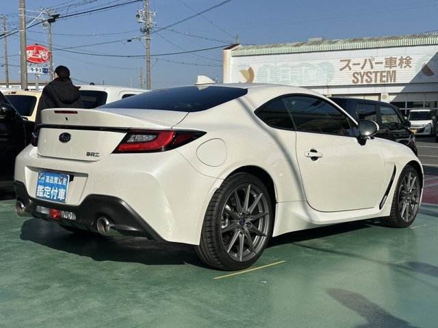 BRZ(スバル)中古車 9