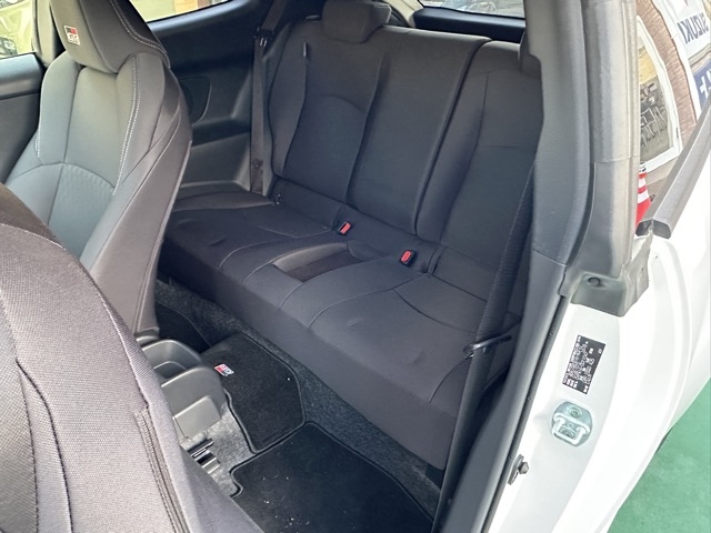 GRヤリス(トヨタ)中古車 12