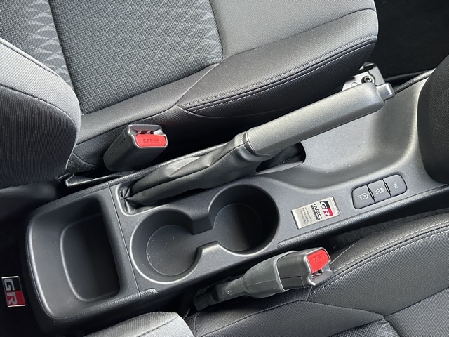 GRヤリス(トヨタ)中古車 18