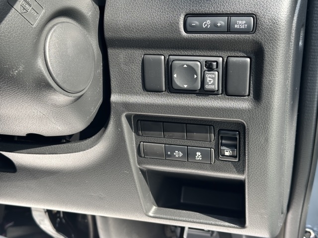 キャラバン(ニッサン)登録済未使用車 15
