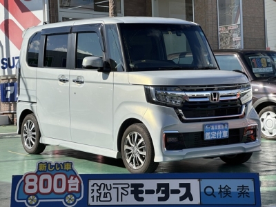 N-BOXカスタム(ホンダ)中古車 全体