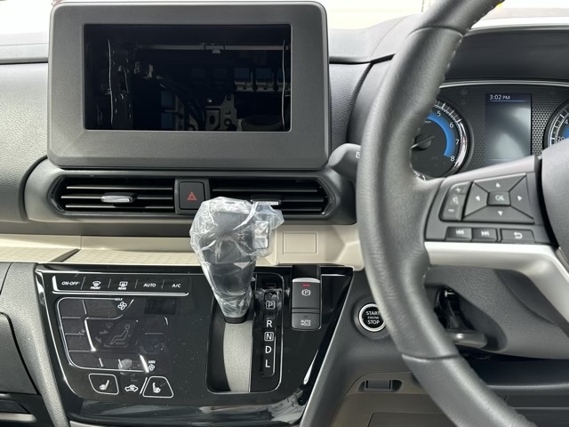 デリカミニ(三菱)届出済未使用車 21