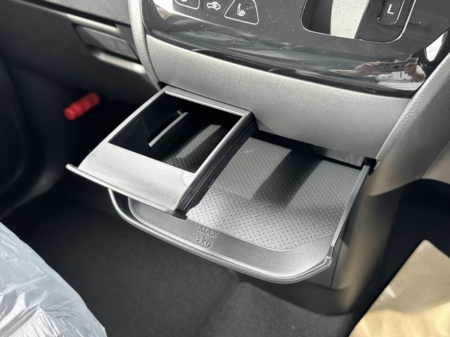デリカミニ(三菱)届出済未使用車 23