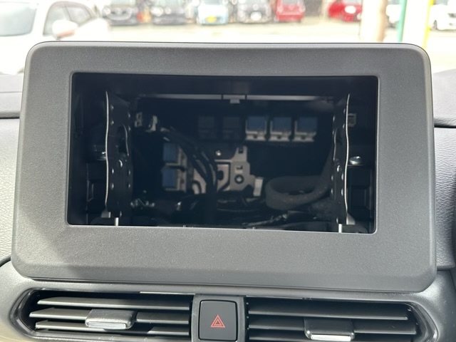 デリカミニ(三菱)届出済未使用車 25