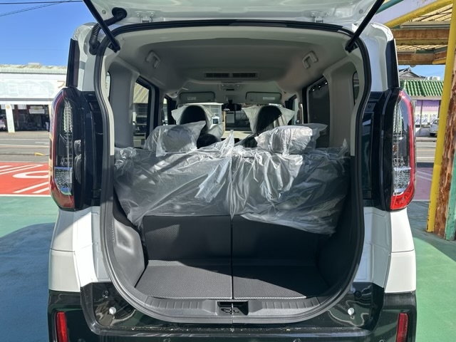 デリカミニ(三菱)届出済未使用車 15