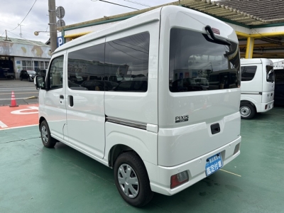 ピクシスバン(トヨタ)中古車 後方